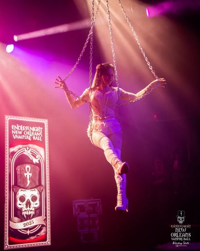 Gallery photo 6 of Lilith Unbound - Aerialist