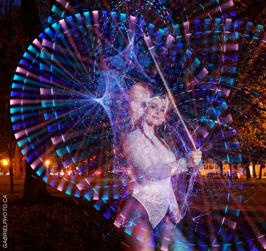 Gallery photo 5 of Lilith Wings (fire dancer)