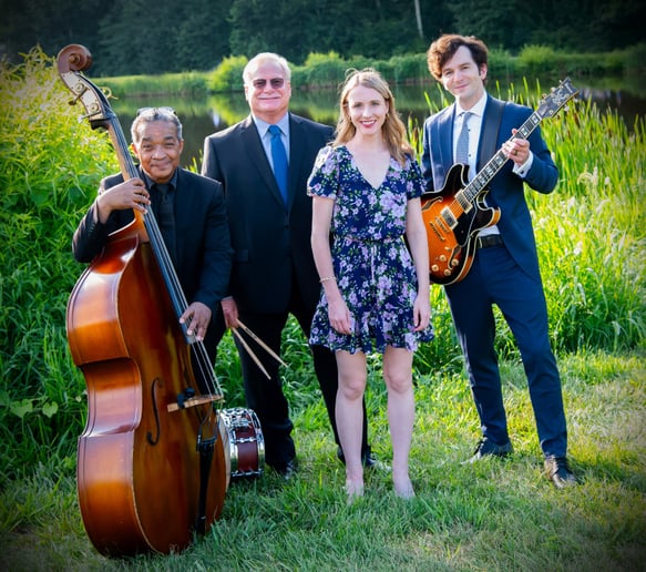 Gallery photo 4 of Lillie and the LushTones