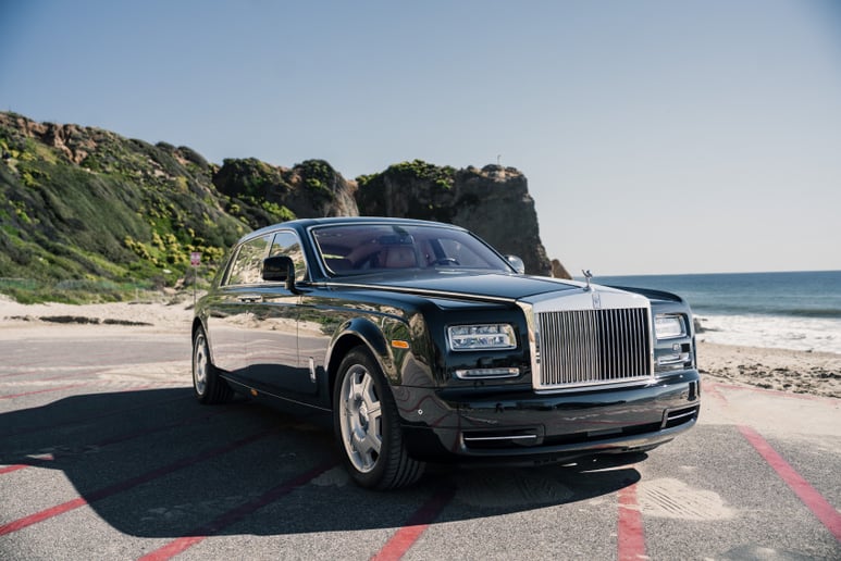 Gallery photo 2 of Beverly Hills Limousine Service