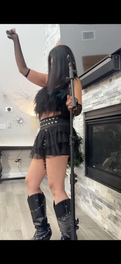 Gallery photo 3 of Linda Sequencia