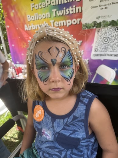 Gallery photo 2 of Linda Facepaint