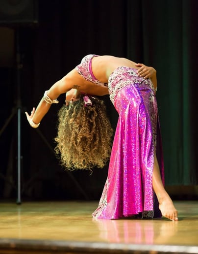 Gallery photo 3 of Lindsay Bellydance Artist