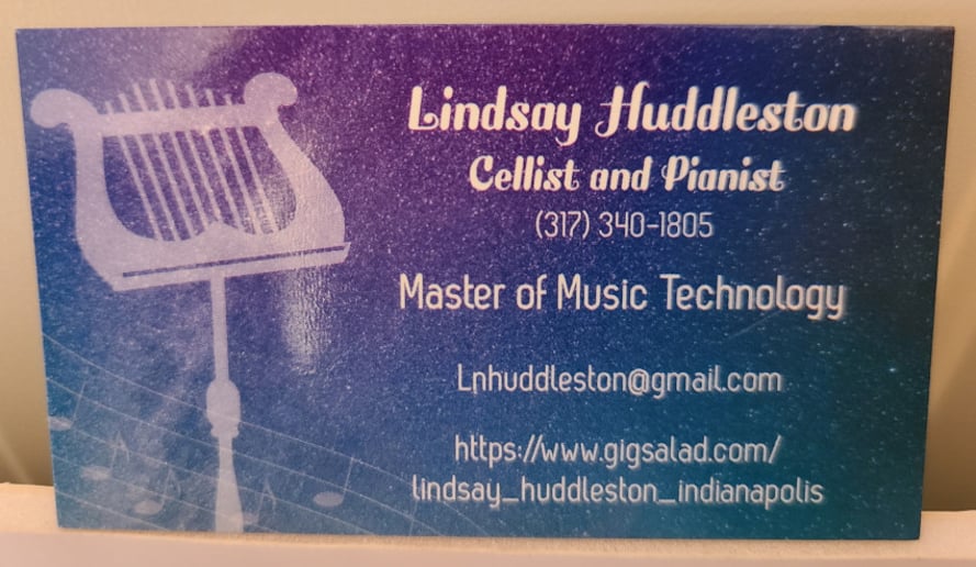 Gallery photo 1 of Lindsay Huddleston