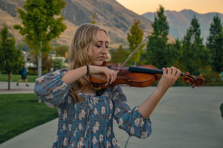 Gallery photo 5 of Lindsay Rust Violin