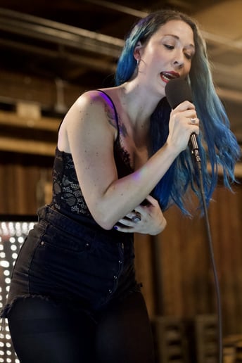 Gallery photo 1 of Lindsey Daniel