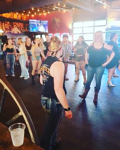 Gallery photo 2 of Line Dance With Billie