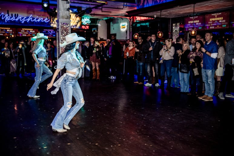 Gallery photo 7 of Line Dancing in Nashville