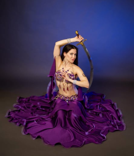 Gallery photo 5 of Linwe Telperion Belly Dance