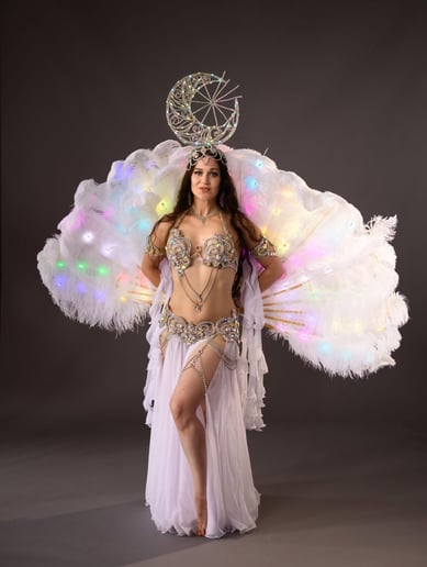 Gallery photo 8 of Linwe Telperion Belly Dance