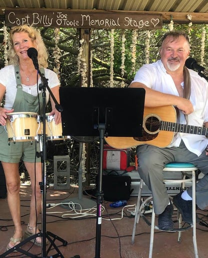 Gallery photo 9 of Wayne & Aimee Country