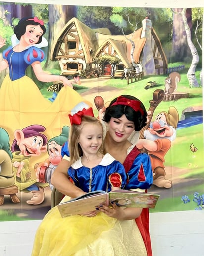 Gallery photo 2 of Little Glass Slipper Princess Parties