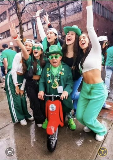 Gallery photo 10 of Dwarf Entertainers