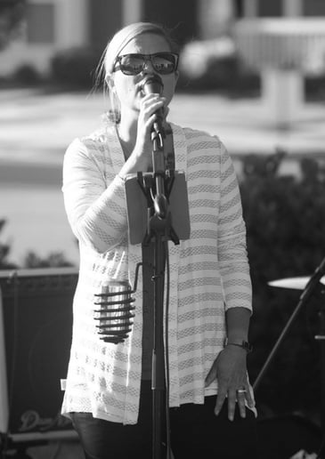 Gallery photo 5 of Little Sister Acoustic Duo