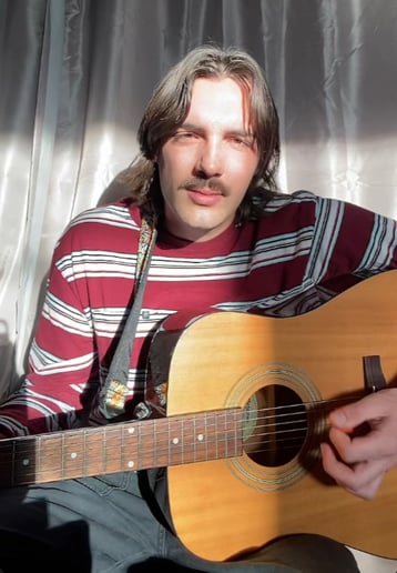 Gallery photo 1 of Ryan Knox