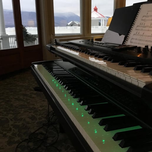 Gallery photo 9 of Live Piano Music