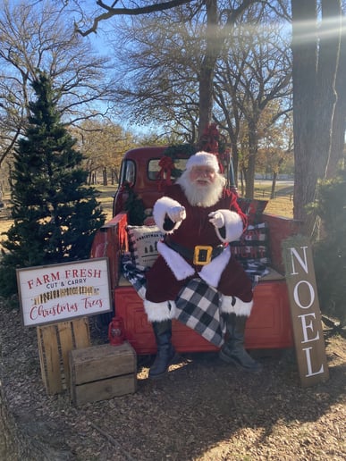 Gallery photo 4 of DFWSANTA