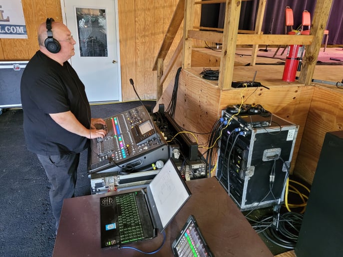 Gallery photo 7 of Live Sound Engineer