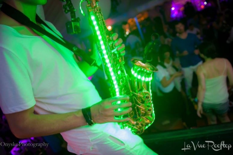 Gallery photo 50 of LiveSaX
