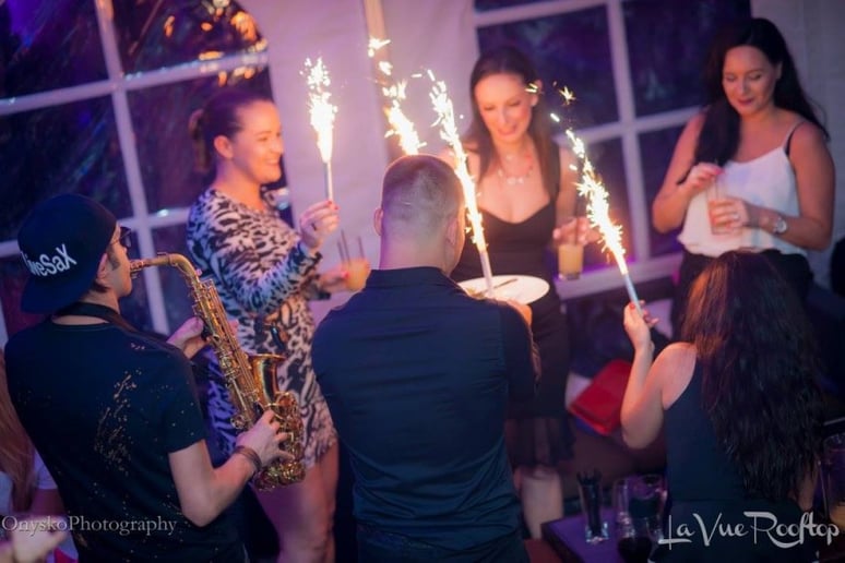 Gallery photo 37 of LiveSaX