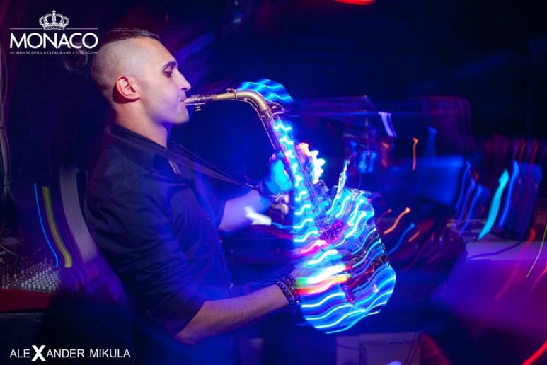 Gallery photo 56 of LiveSaX
