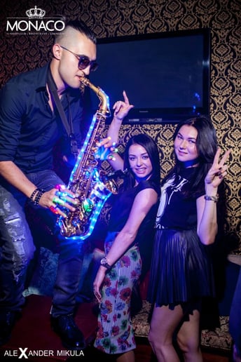 Gallery photo 51 of LiveSaX