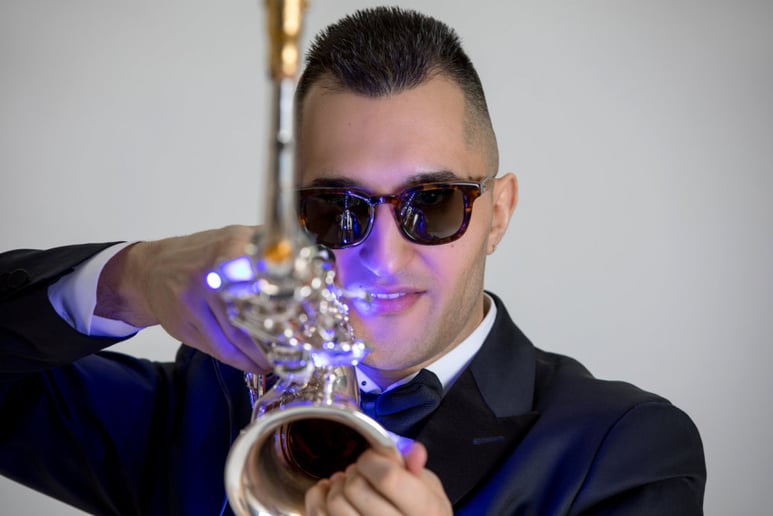 Gallery photo 24 of LiveSaX