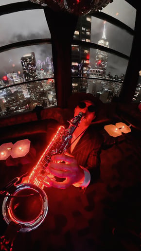 Gallery photo 3 of LiveSaX