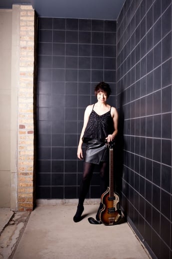 Gallery photo 1 of Liz Bagby, solo musician