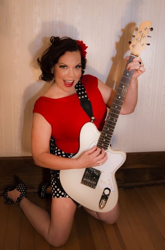 Gallery photo 3 of Liz Mandeville & the Blue Points