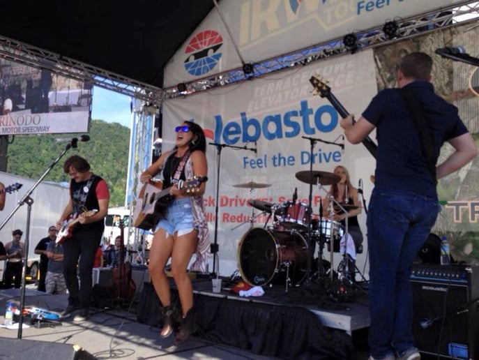 Gallery photo 5 of Liz Moriondo