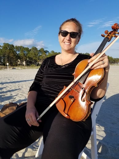 Gallery photo 10 of Liz Thayer