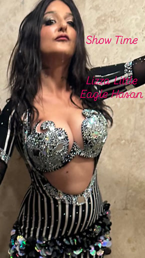 Gallery photo 3 of Lizza Hasan Belly Dance