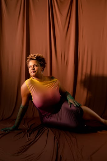 Gallery photo 1 of Lizzy Paris