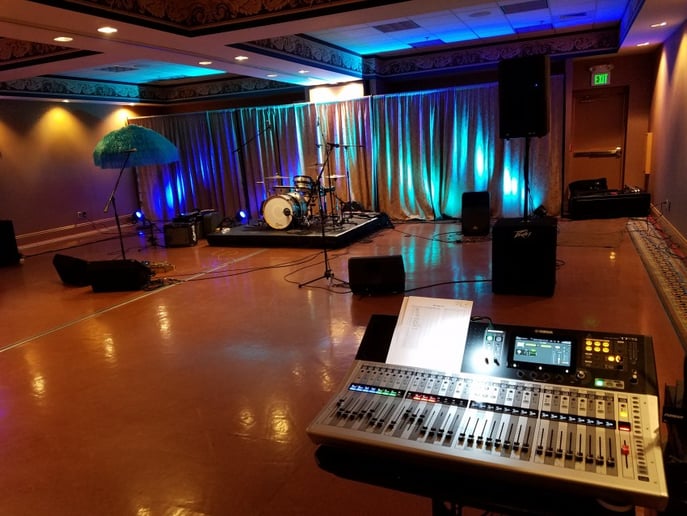 Gallery photo 4 of L&L Sound Company