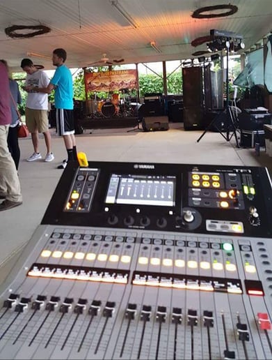 Gallery photo 8 of L&L Sound Company