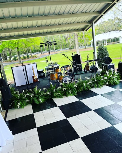 Gallery photo 9 of Lloyd Carter Band