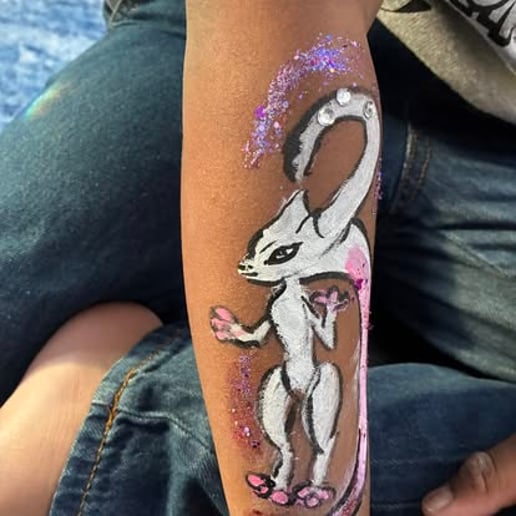 Gallery photo 1 of Local Color Face Painting