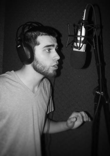 Gallery photo 3 of Logan Walter Music