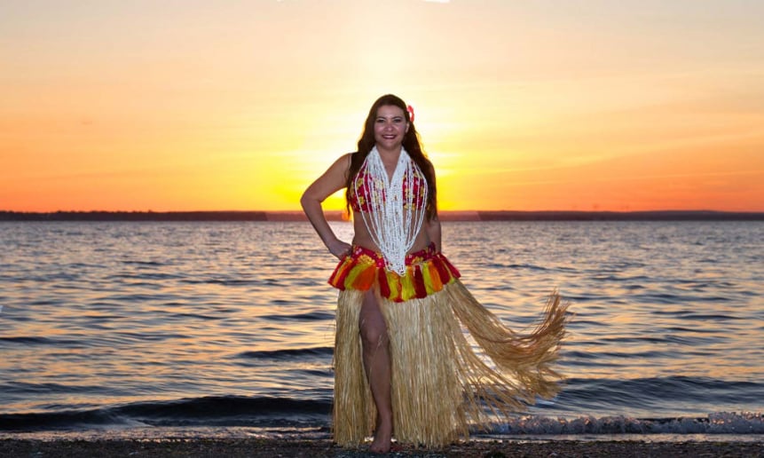 Gallery photo 14 of Lola and Polynesian Fusion