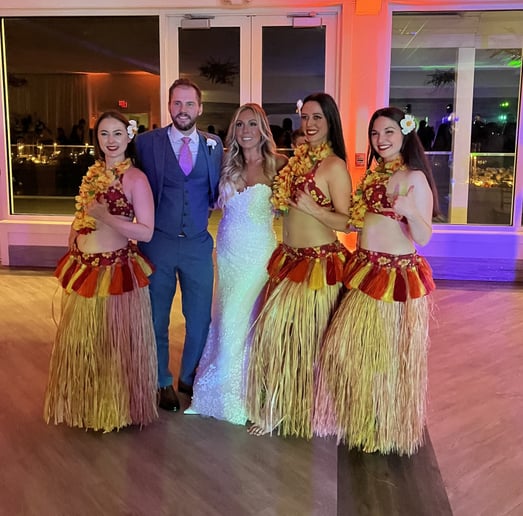Gallery photo 19 of Lola and Polynesian Fusion