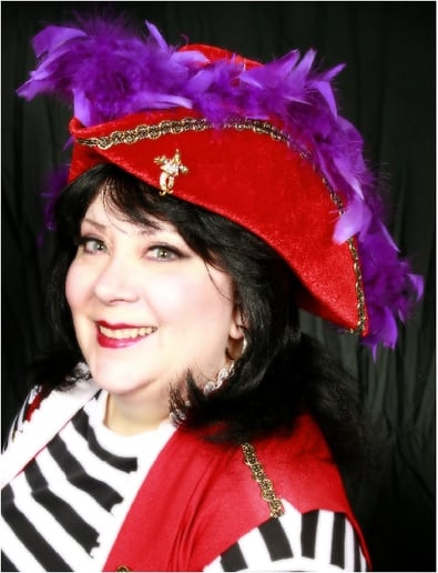 Gallery photo 3 of LOLA the Clown