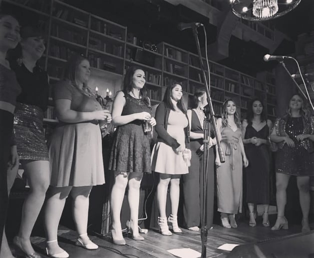 Gallery photo 5 of Lolas Music
