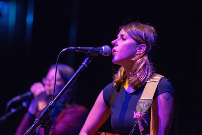 Gallery photo 8 of Lolly Hopwood - Music for Kids!