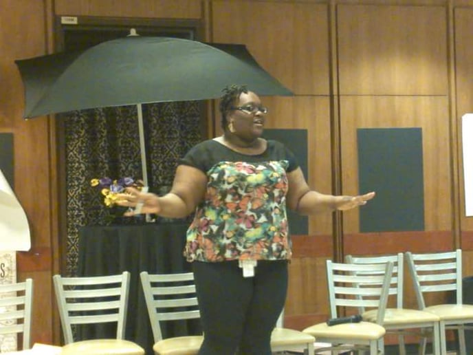 Gallery photo 10 of Lololi Speaks
