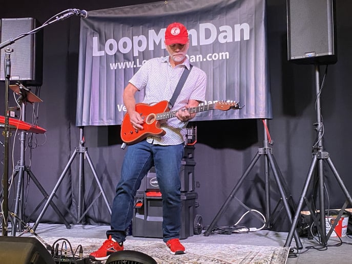 Gallery photo 1 of LoopManDan