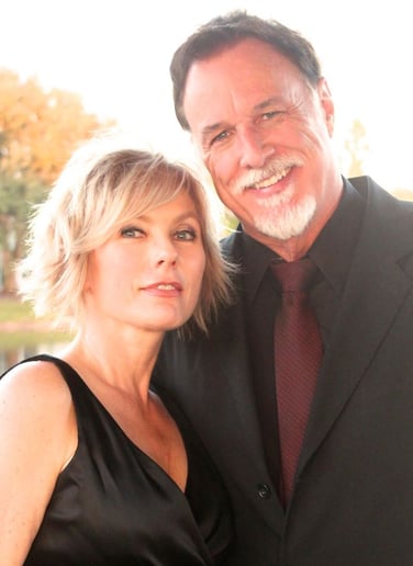 Gallery photo 1 of Randy and Lori Thomas 