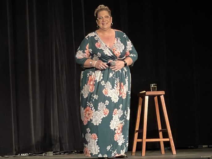 Gallery photo 5 of Lori G Comedy