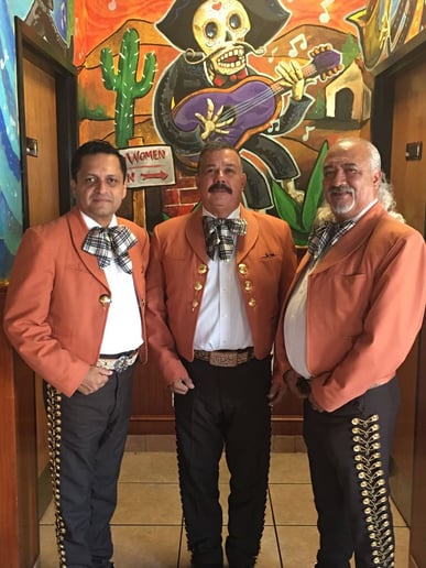 Gallery photo 6 of Los Mariachis