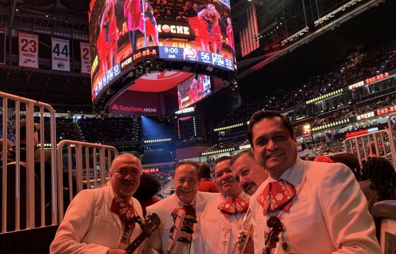 Gallery photo 2 of Los Mariachis